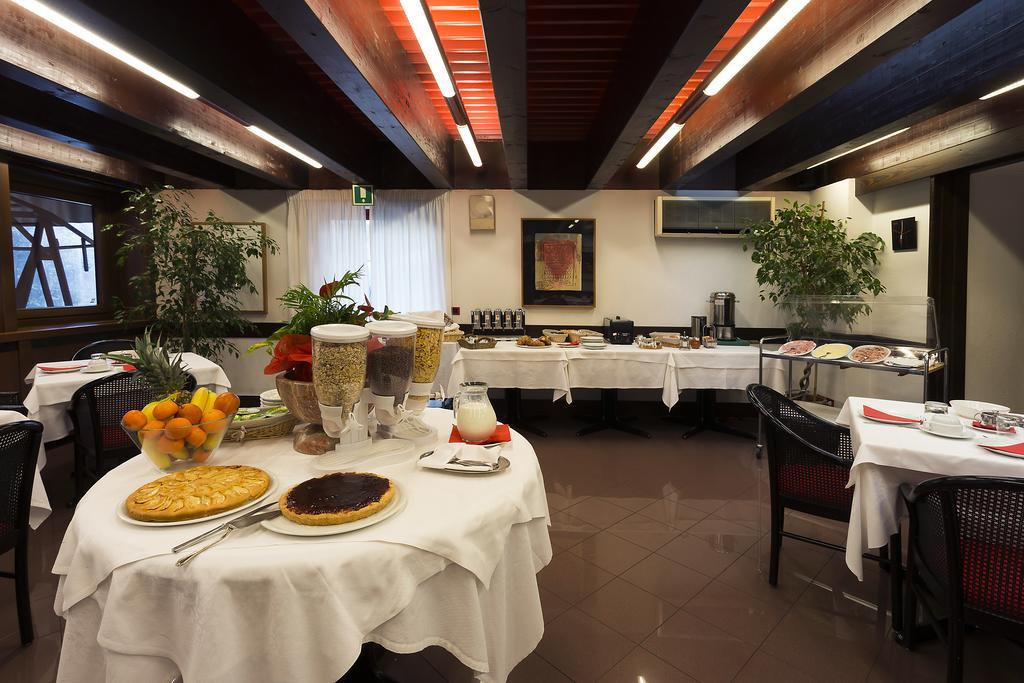 אודינה Hotel San Giorgio מראה חיצוני תמונה
