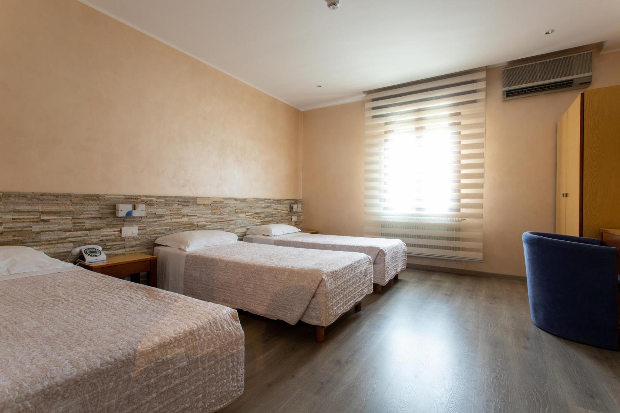 אודינה Hotel San Giorgio מראה חיצוני תמונה