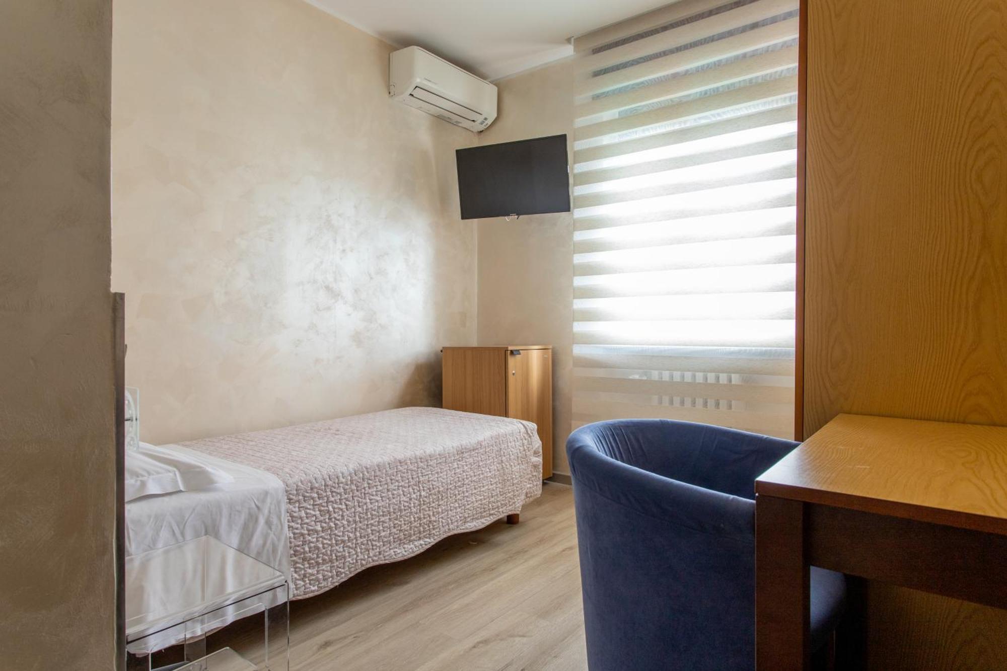 אודינה Hotel San Giorgio מראה חיצוני תמונה