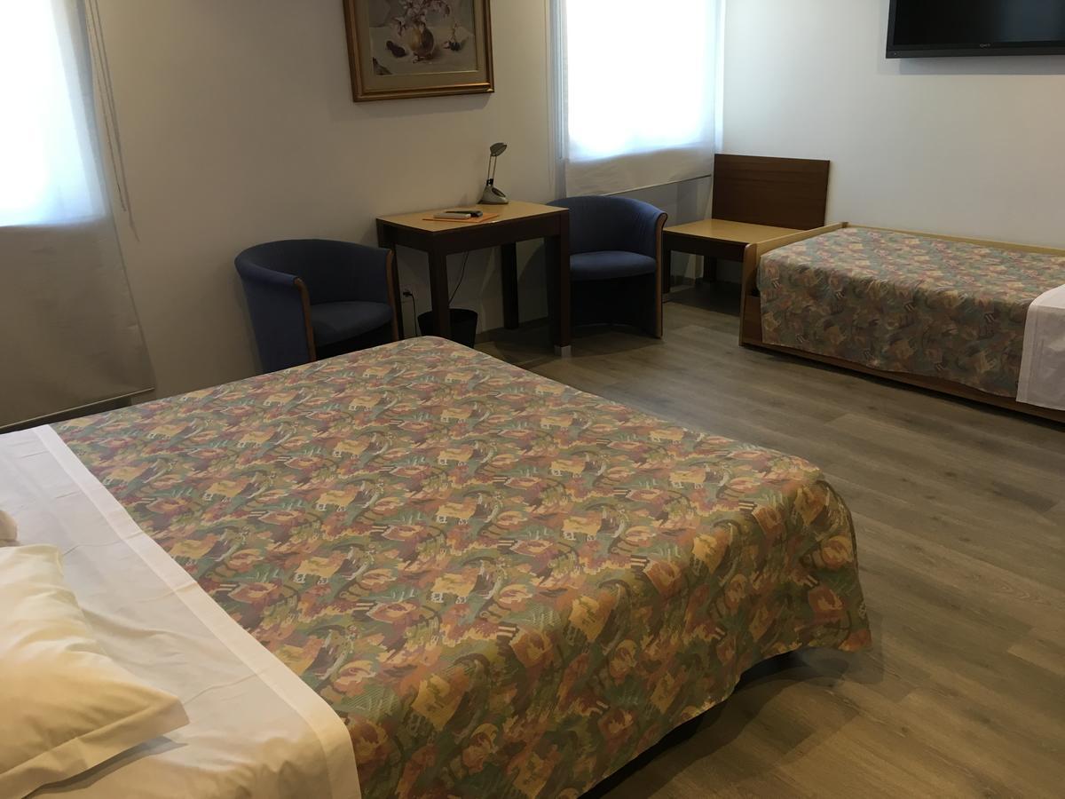 אודינה Hotel San Giorgio מראה חיצוני תמונה