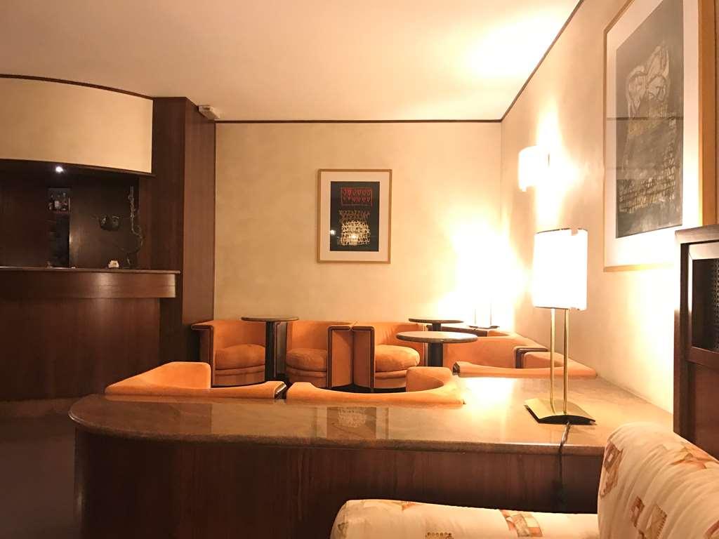אודינה Hotel San Giorgio מסעדה תמונה